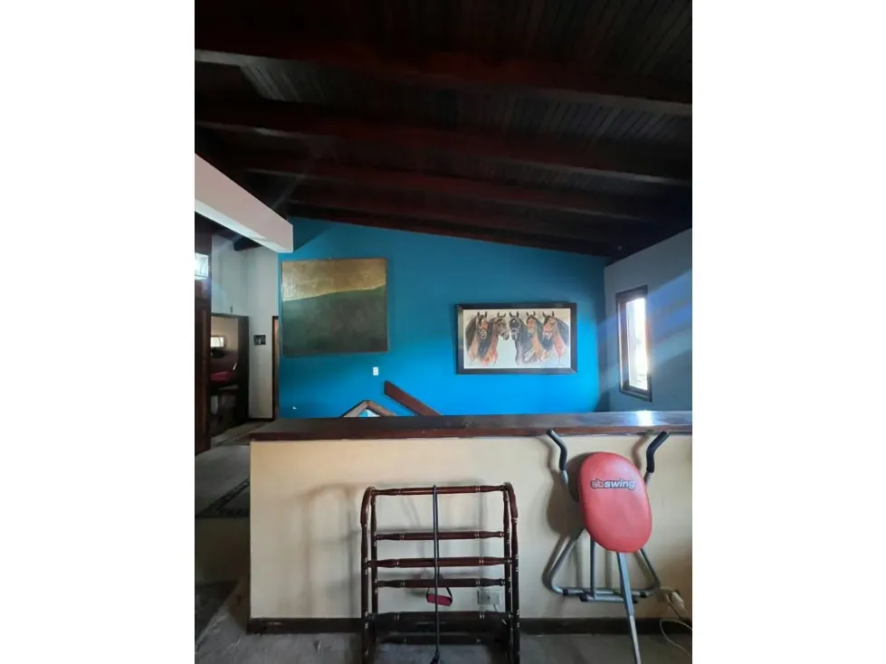 Se vende casa 1200m2 Lomas de Las Mercedes 4216 - 7