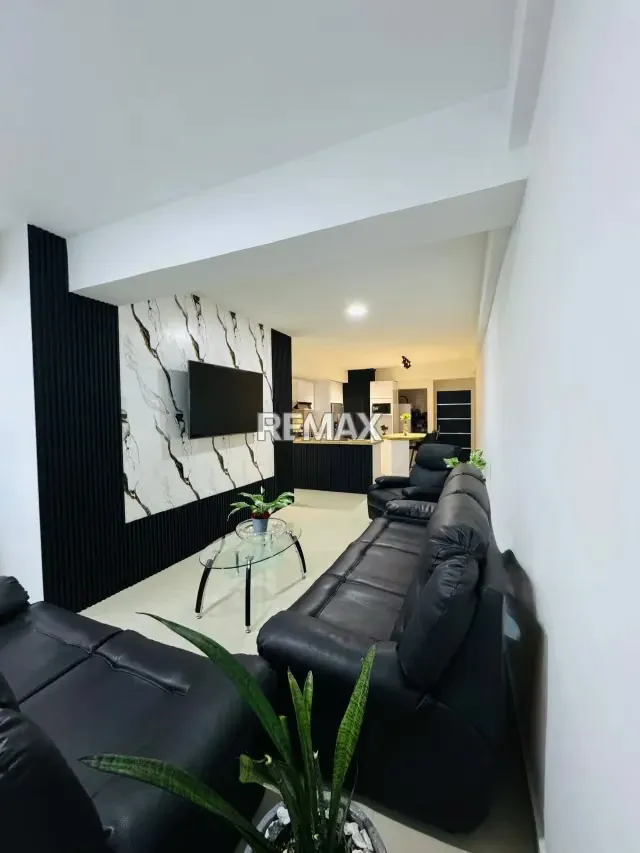 En Venta A´partamento en las Chimenas - 13