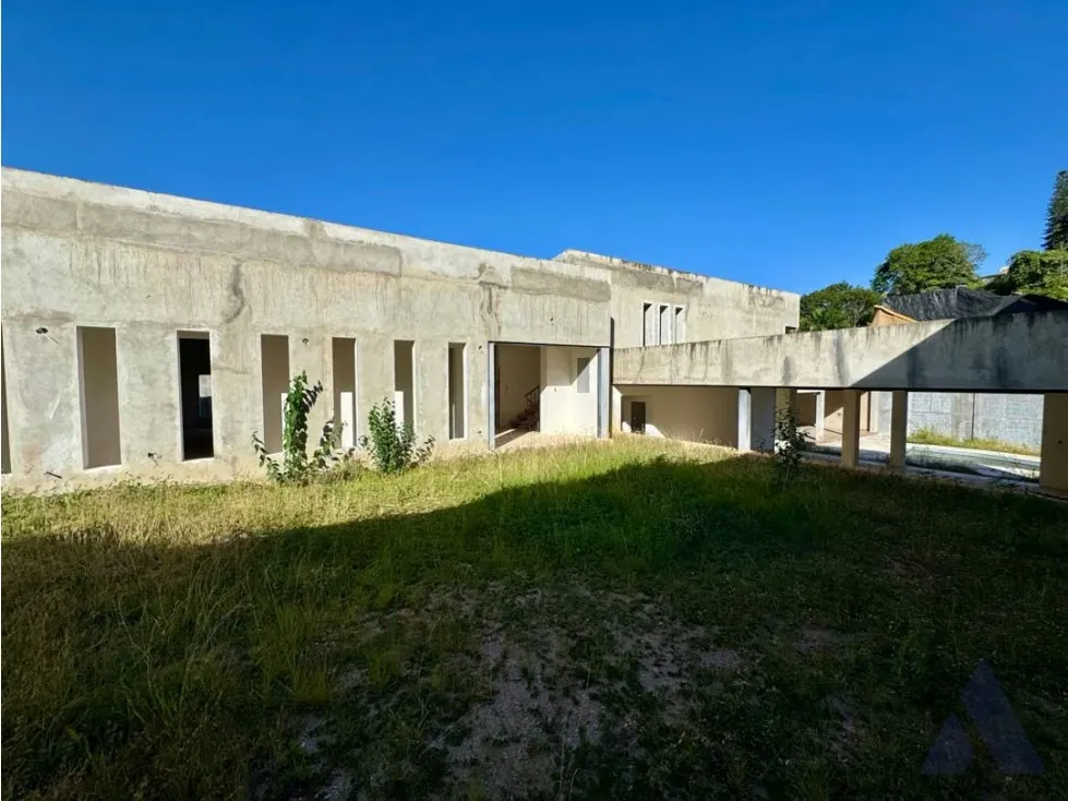 Se vende casa 700m2 Prados del Este 7383 - 7