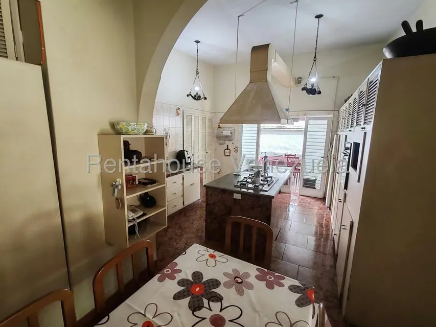 Casa (Duplex) en Venta en Macaracuay, Distrito Metropolitano - 17