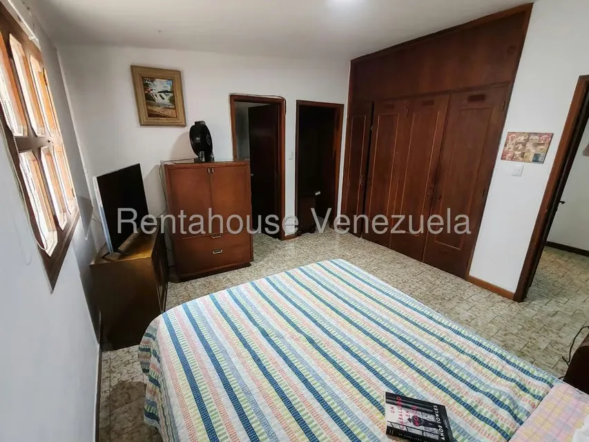 Casa (Duplex) en Venta en Macaracuay, Distrito Metropolitano - 41