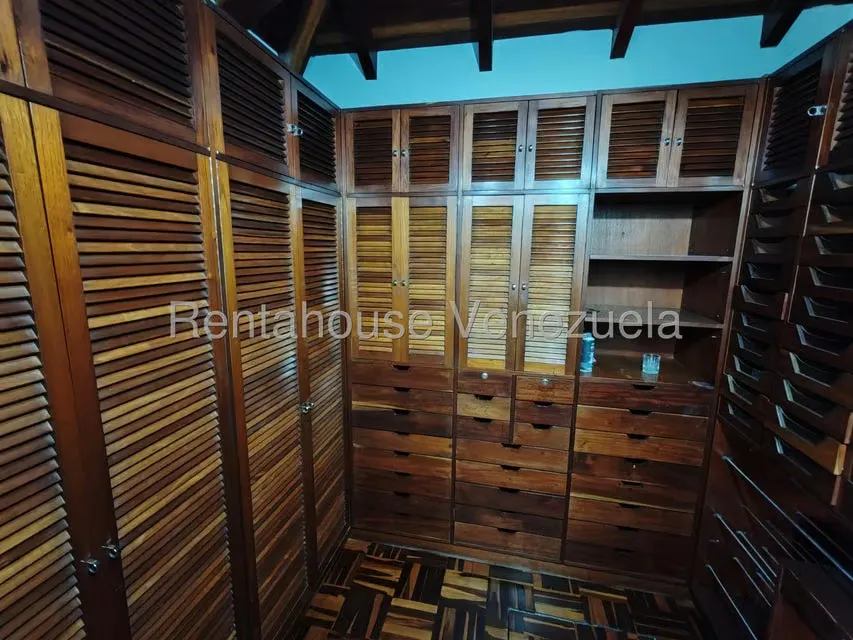 Casa (Duplex) en Venta en Macaracuay, Distrito Metropolitano - 66