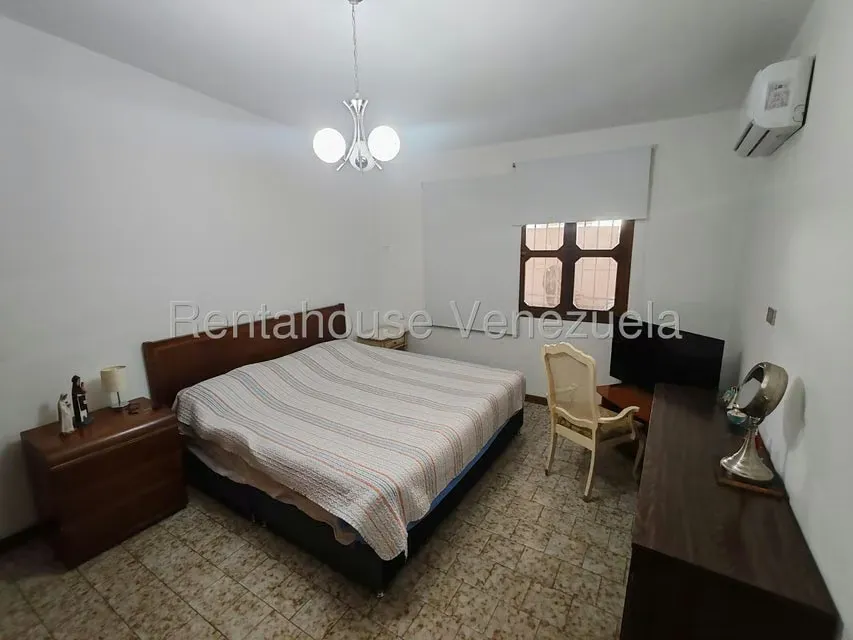 Casa (Duplex) en Venta en Macaracuay, Distrito Metropolitano - 69