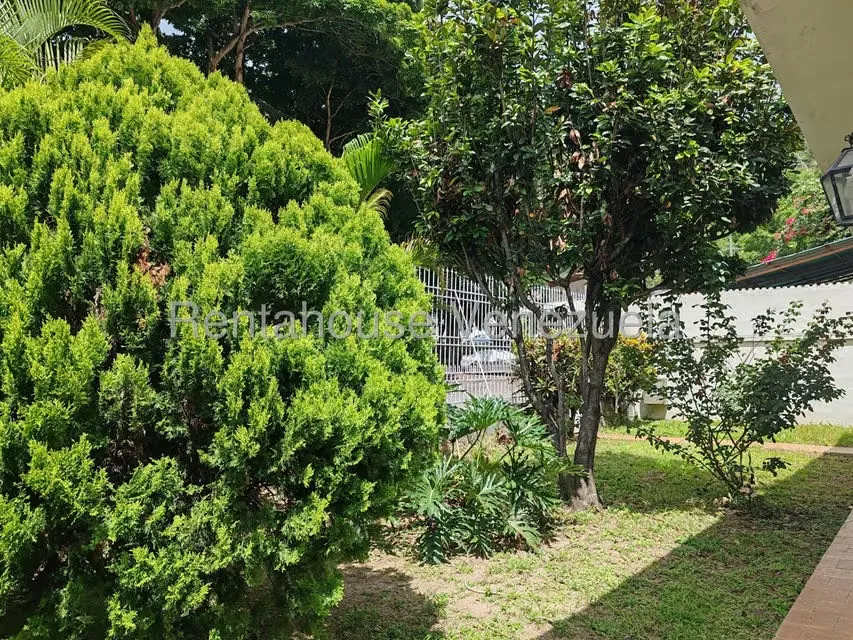 Casa (Duplex) en Venta en Macaracuay, Distrito Metropolitano - 9