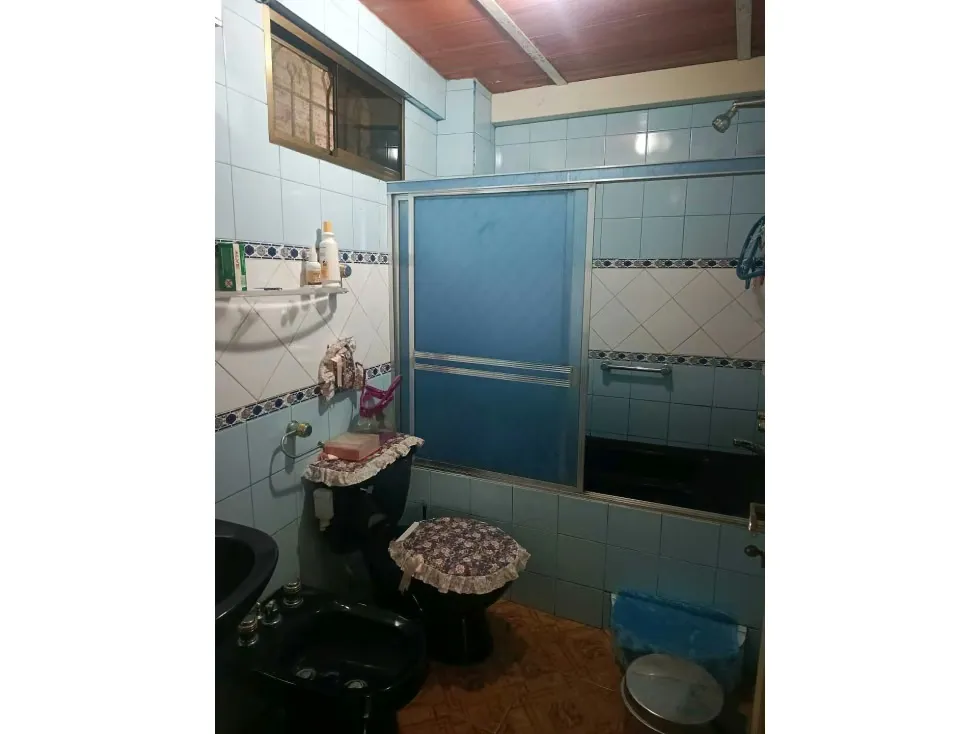 se vende casa multifamiliar 170m2 Macarao 2937 - 36