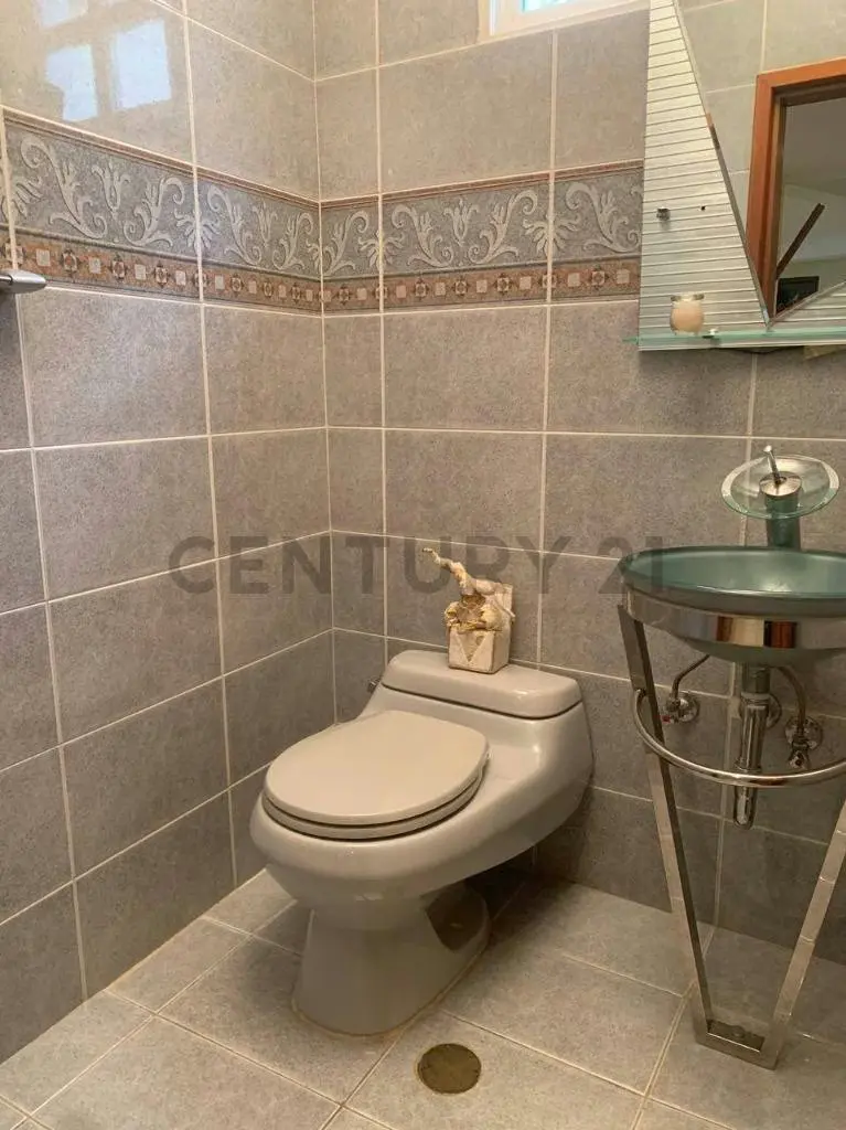 Casa en venta en Las Villas. Lechería - 8