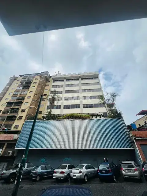 SE VENDE EDIFICIO EN ALTAGRACIA