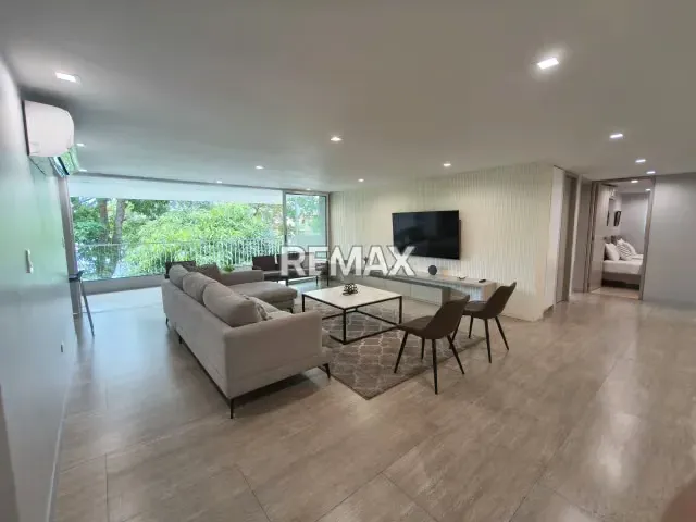 Venta de apartamento Remodelado en Altamira - 4