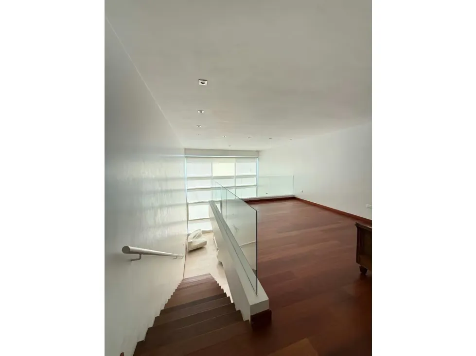 Se vende apartamento en Los Naranjos de Las Mercedes