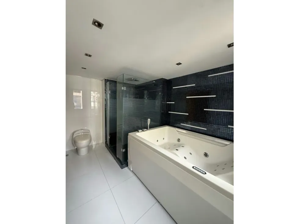 Se vende apartamento en Los Naranjos de Las Mercedes - 5