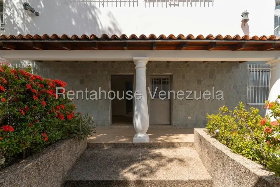 Casa (Duplex) en Venta en Ciudad Balneario Higuerote, Miranda - 2