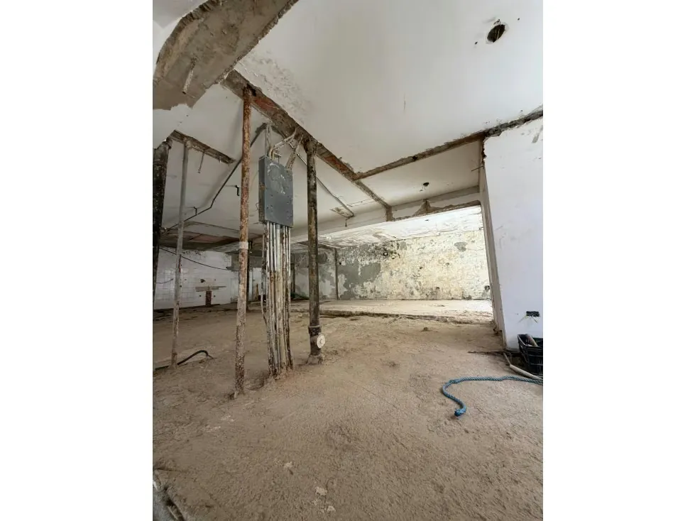 Se vende casa para remodelar en los Naranjos - 8