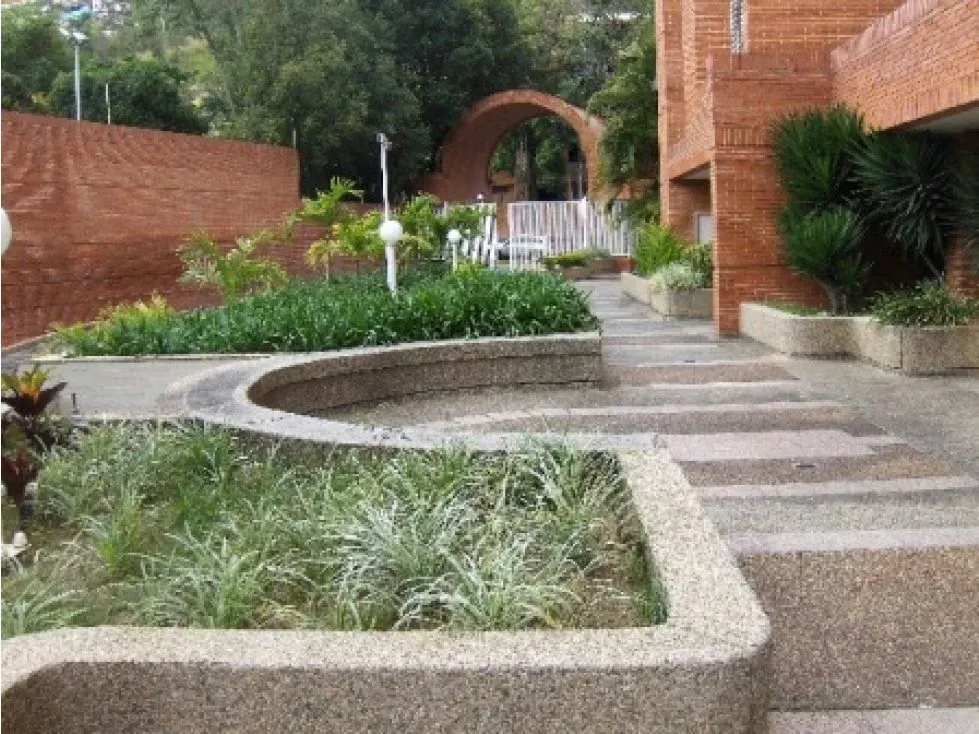 Se vende apartamento 173m2 5h/4b/4p La Lagunita 9674 - 2