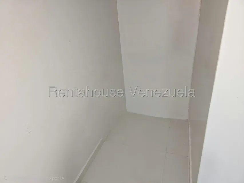 Apartamento (1 Nivel) en Venta en Mariperez, Distrito Metropolitano - 18
