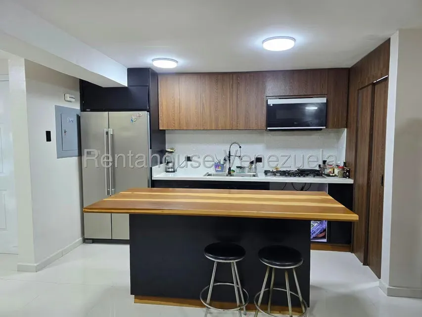 Apartamento (1 Nivel) en Venta en Mariperez, Distrito Metropolitano - 4