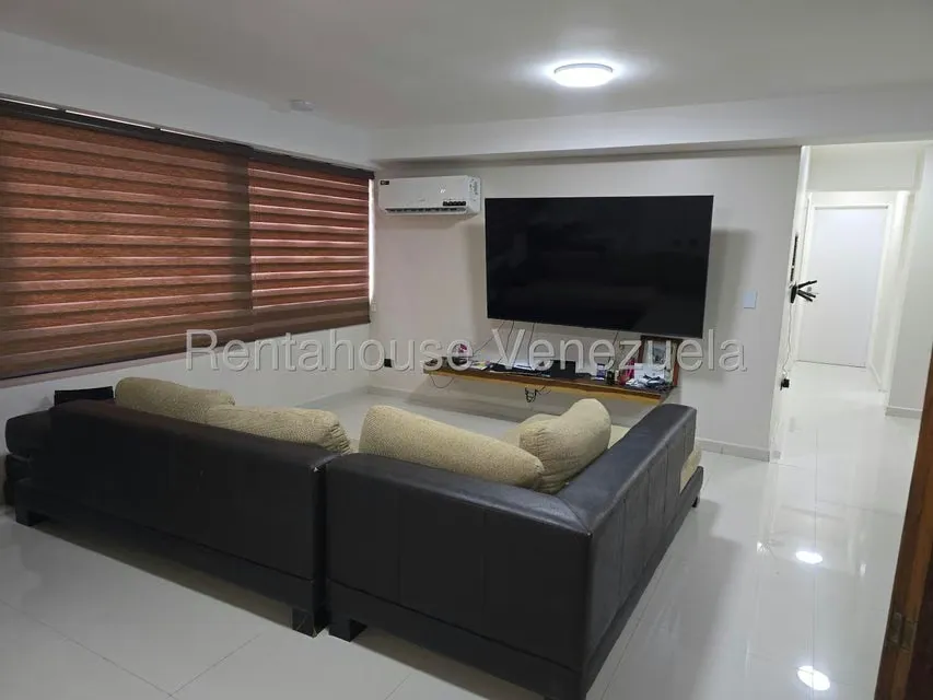 Apartamento (1 Nivel) en Venta en Mariperez, Distrito Metropolitano - 8