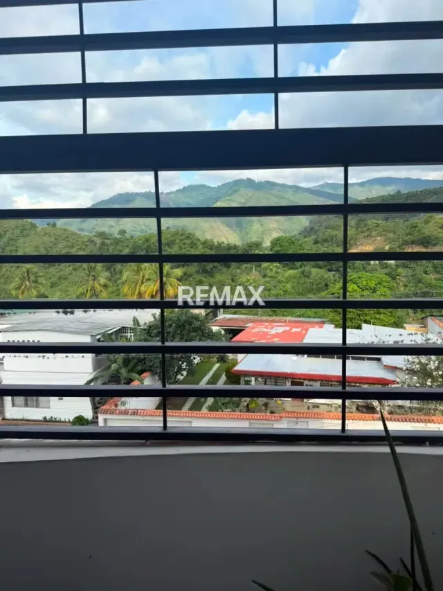 En venta espacioso apartamento en conjunto Residencial a Humbolt