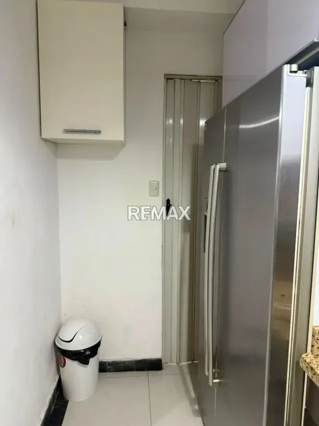 En venta espacioso apartamento en conjunto Residencial a Humbolt - 2