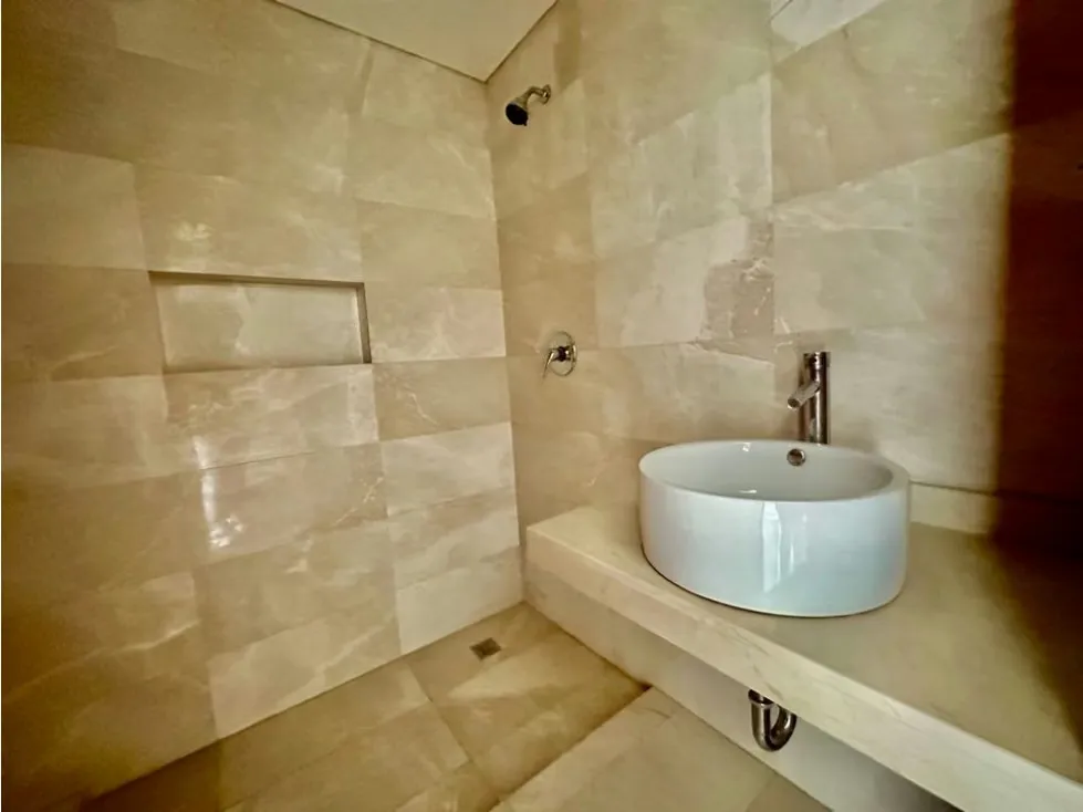 Se vende PH 633m2 4h+s/6b/5p Los Palos Grandes - 15