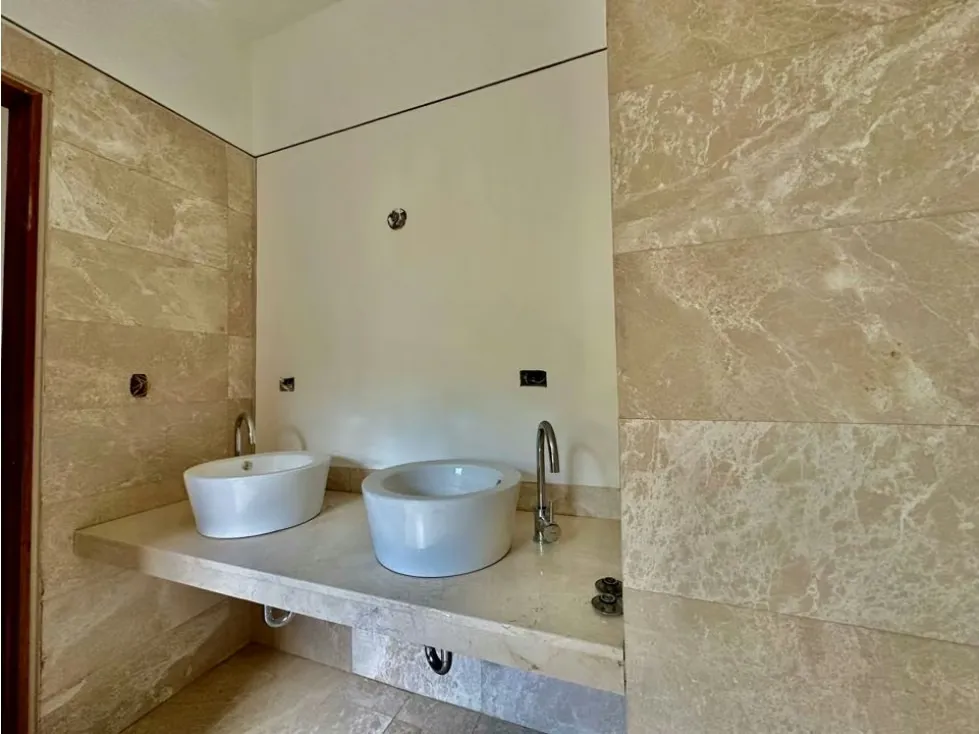 Se vende PH 633m2 4h+s/6b/5p Los Palos Grandes - 20