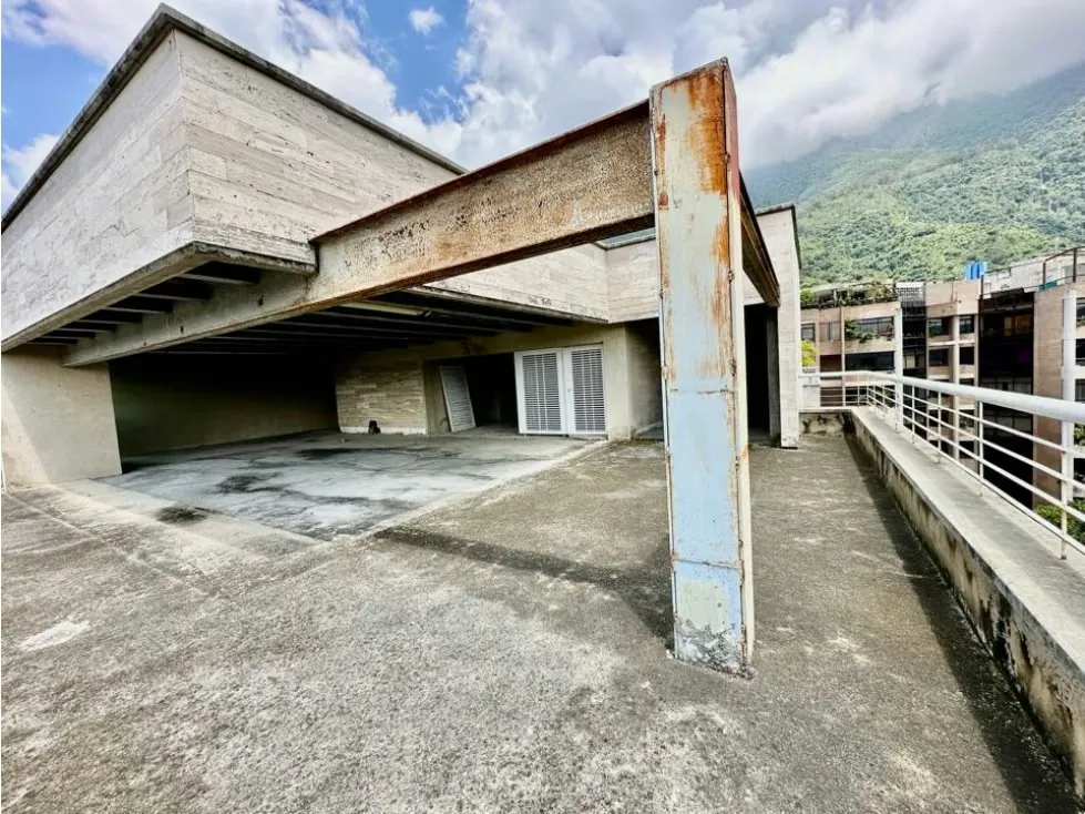 Se vende PH 633m2 4h+s/6b/5p Los Palos Grandes - 26