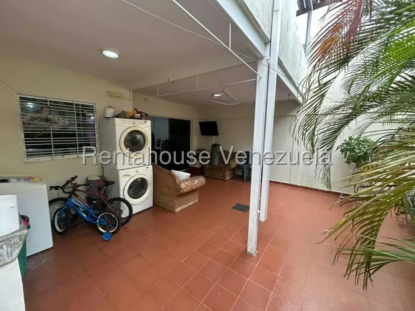 Casa (Duplex) en Venta en Villas Del Golf Plaza, Lara - 12