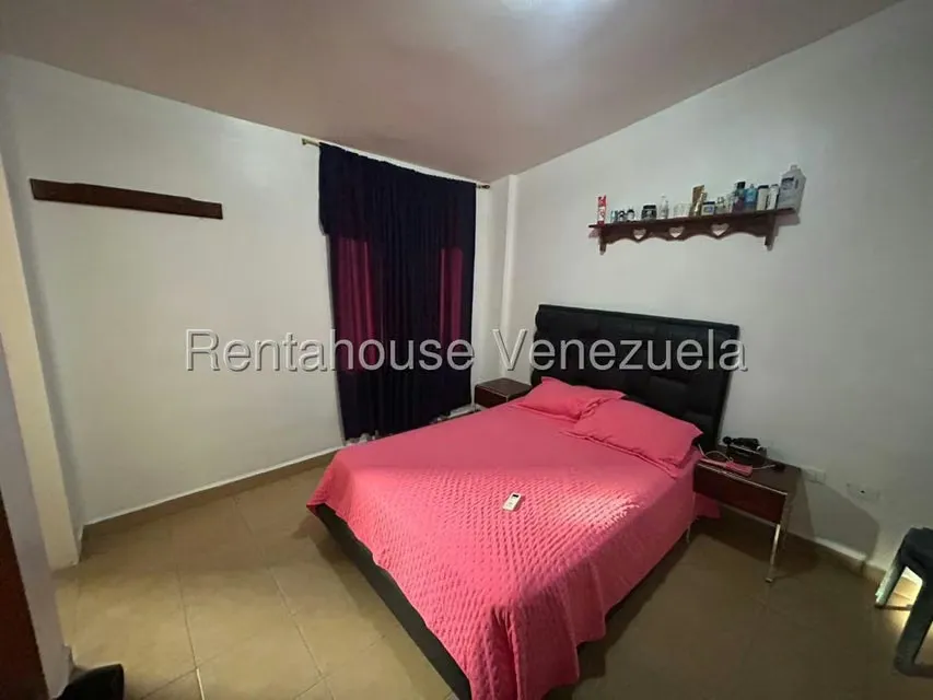 Casa (Duplex) en Venta en Villas Del Golf Plaza, Lara - 16