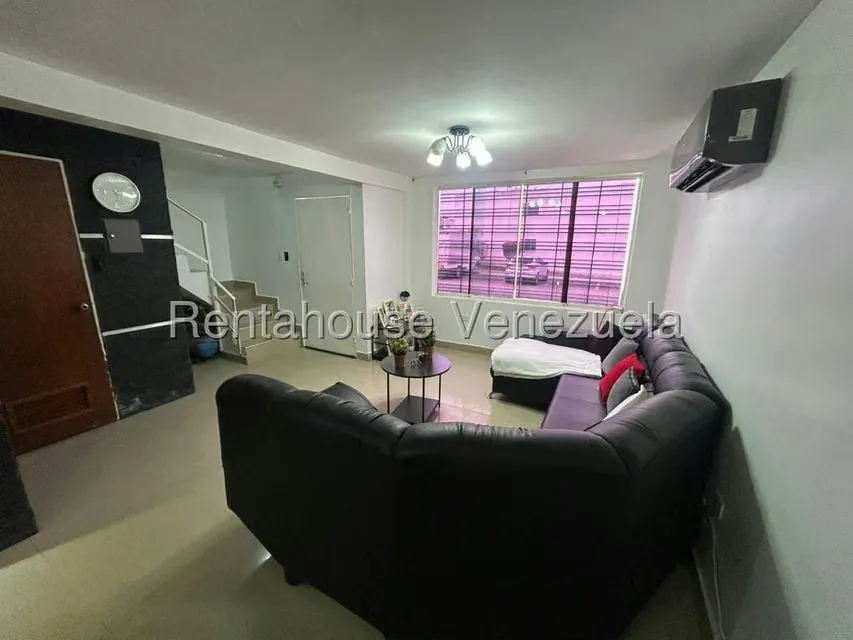 Casa (Duplex) en Venta en Villas Del Golf Plaza, Lara - 4