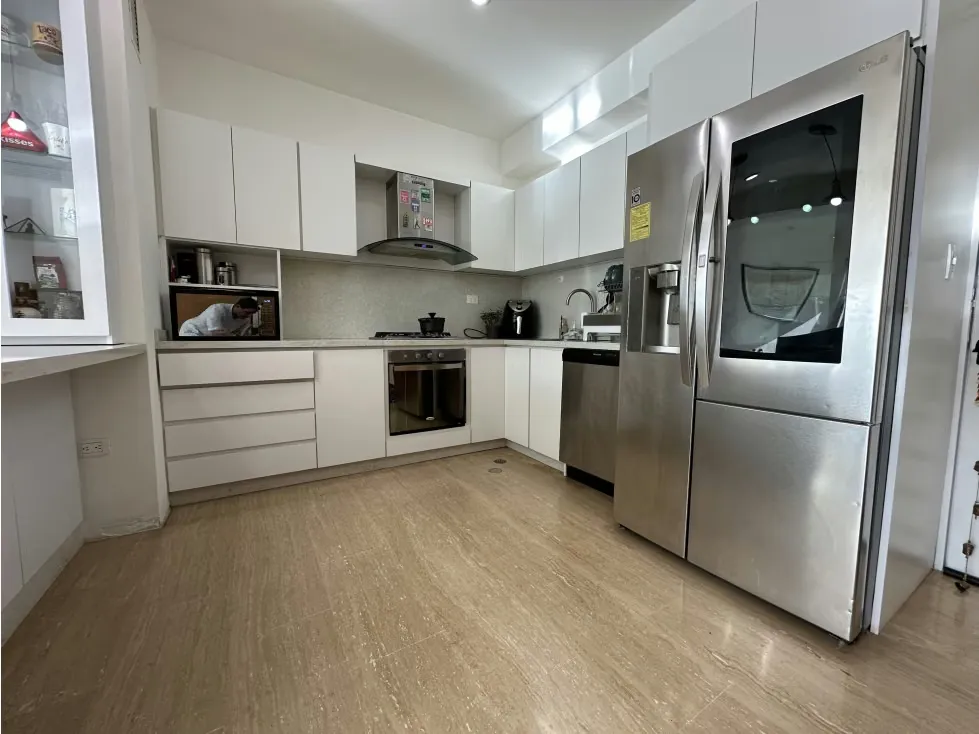 Exclusivo Apartamento en Venta en Campo Alegre Bella - 5