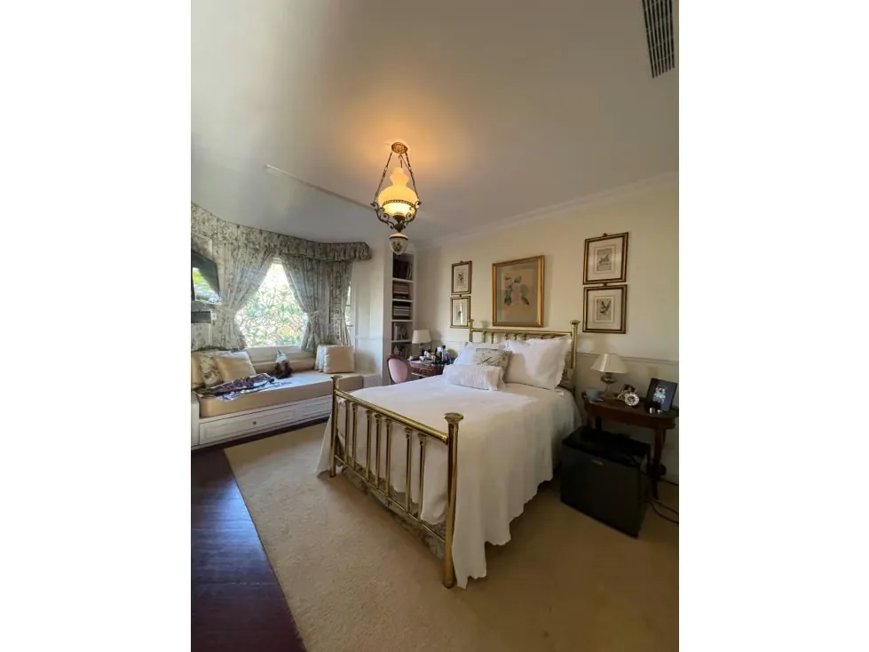 Vendo/Alquilo Casa 1843m2 Lomas del Mirador 6787 - 20