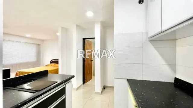 En ALQUILER Amoblado y Equipado . Apartamento Tipo estudio Resd. Pinar suite - 5