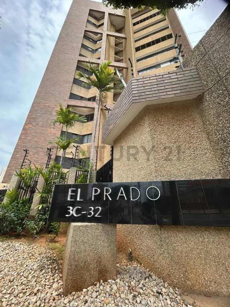 Edificio El Prado (Valle Frio)