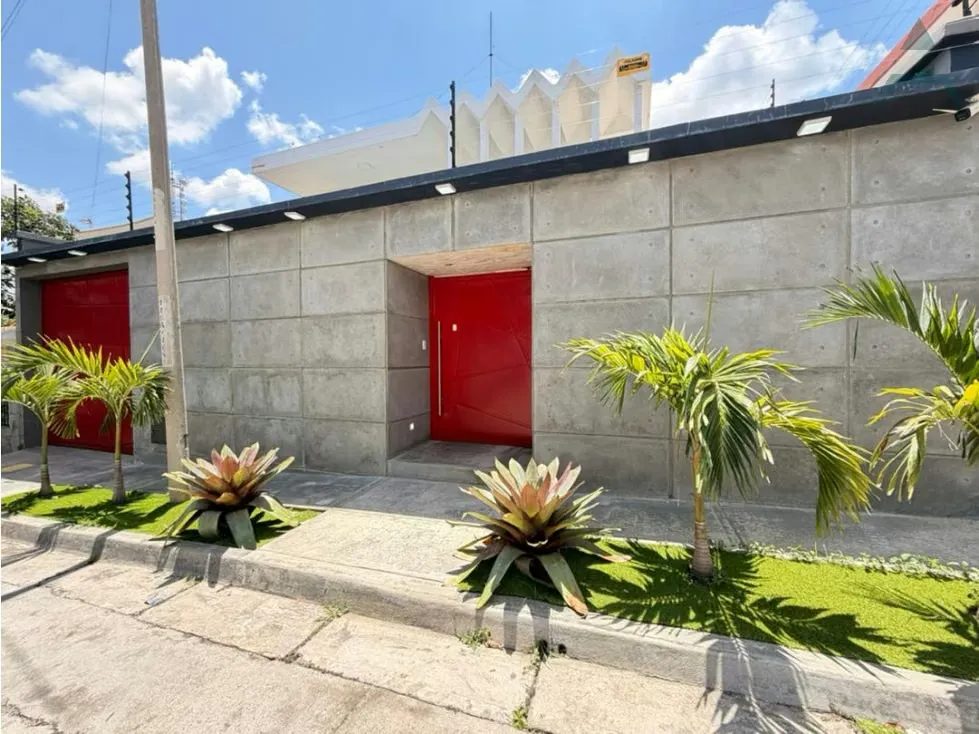 Se vende casa 352m² 4h+s/4b+s/2p Vista Alegre