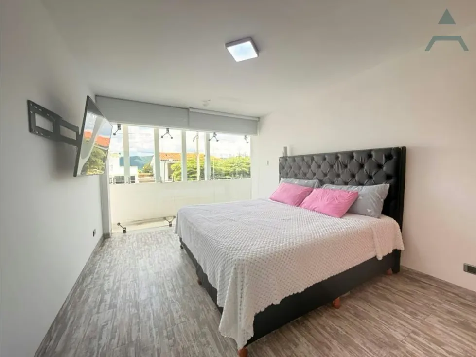 Se vende casa 352m² 4h+s/4b+s/2p Vista Alegre - 9