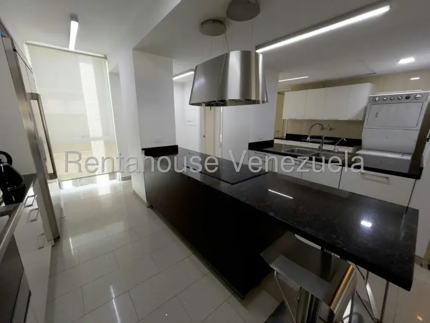Apartamento (Duplex) en Alquiler en Campo Alegre, Distrito Metropolitano - 9