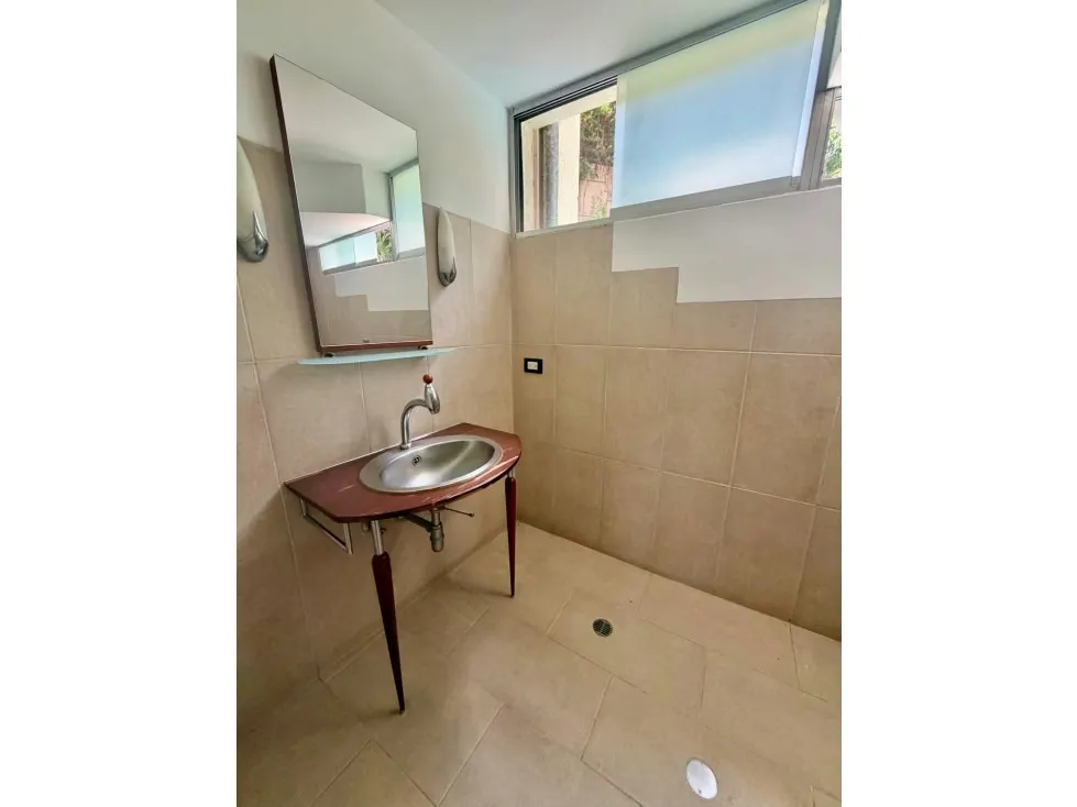 Se vende casa 690m2 Valle Arriba 3922 - 7