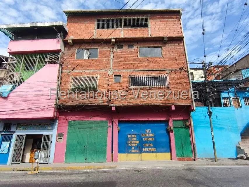 Local Comercial en Venta en Catia, Distrito Metropolitano