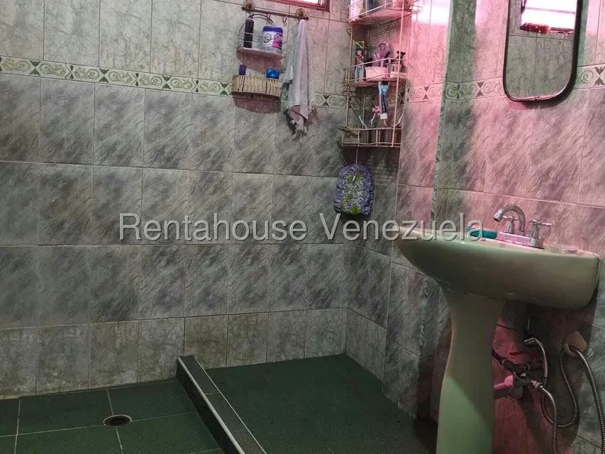 Local Comercial en Venta en Catia, Distrito Metropolitano - 21