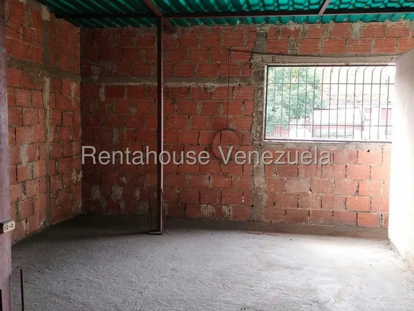 Local Comercial en Venta en Catia, Distrito Metropolitano - 24