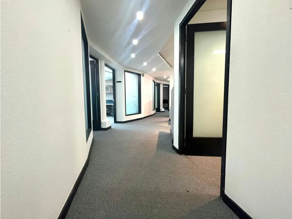 Se Vende Oficina 576m² El Rosal - 9