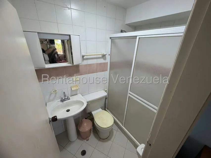 Apartamento (1 Nivel) en Venta en Agua Sal, Miranda - 24