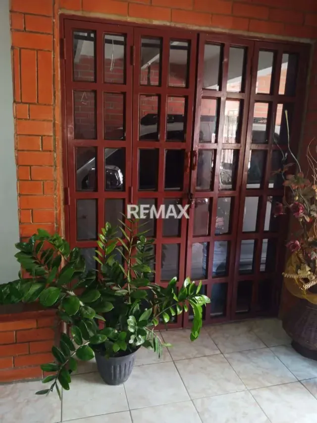 Casa en venta en Barrio Union - 16