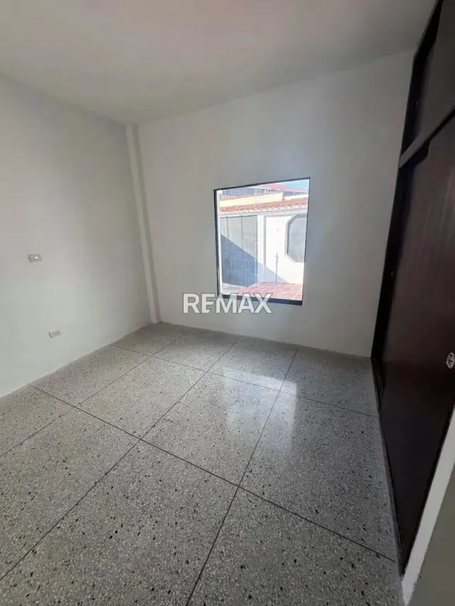 CASA EN VENTA EN COLON - 3