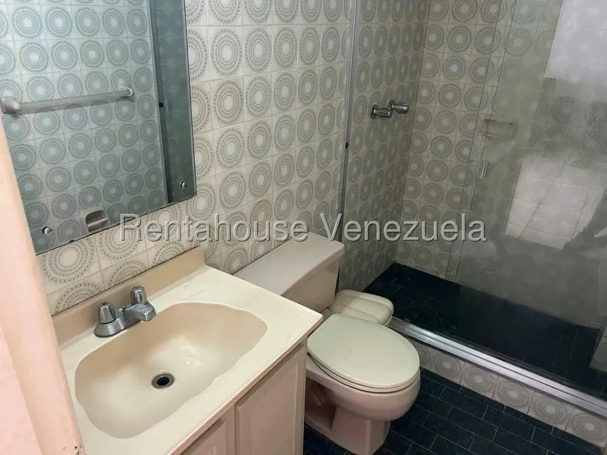 Apartamento (1 Nivel) en Venta en Camuri Grande, Vargas - 16