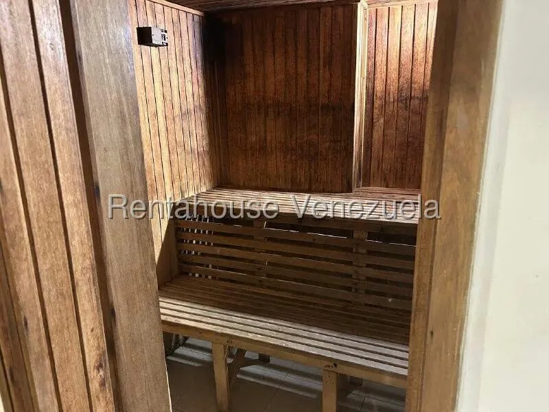 Apartamento (1 Nivel) en Venta en Camuri Grande, Vargas - 34