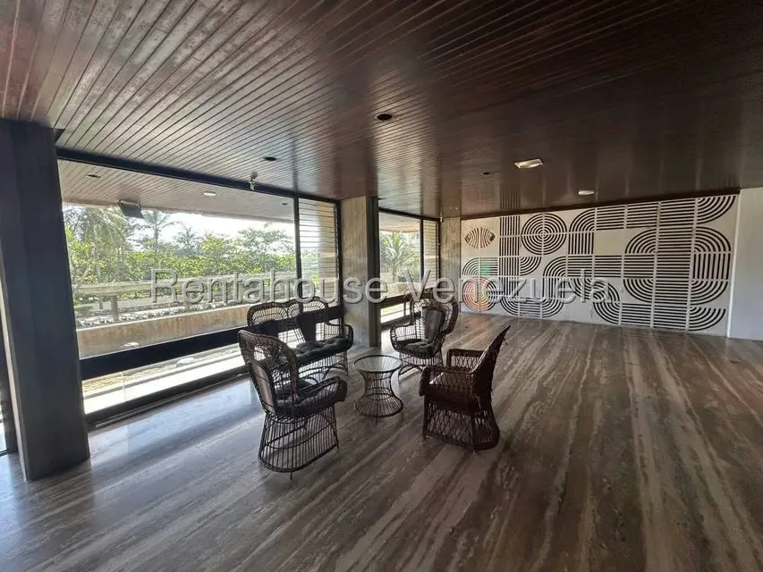 Apartamento (1 Nivel) en Venta en Camuri Grande, Vargas - 35