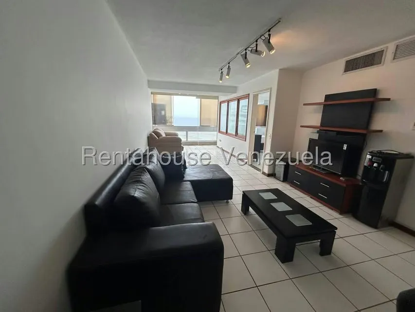 Apartamento (1 Nivel) en Venta en Camuri Grande, Vargas - 4