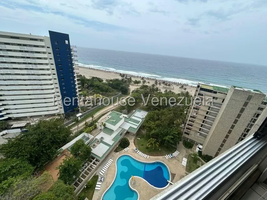 Apartamento (1 Nivel) en Venta en Camuri Grande, Vargas - 8