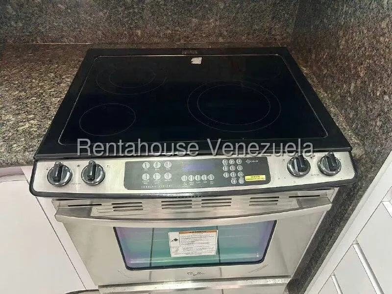 Apartamento (1 Nivel) en Venta en Camuri Grande, Vargas - 10