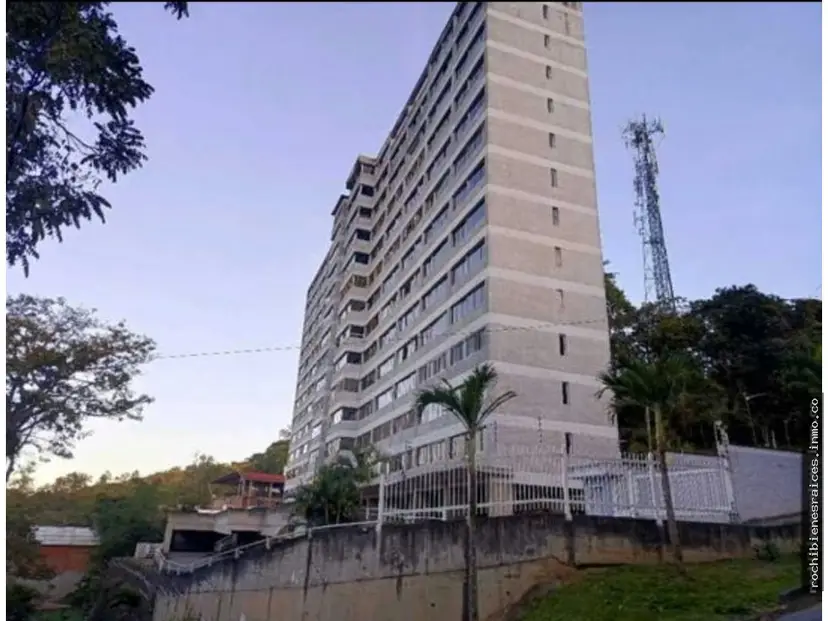 PARQUE CAIZA, APARTAMENTO EN VENTA